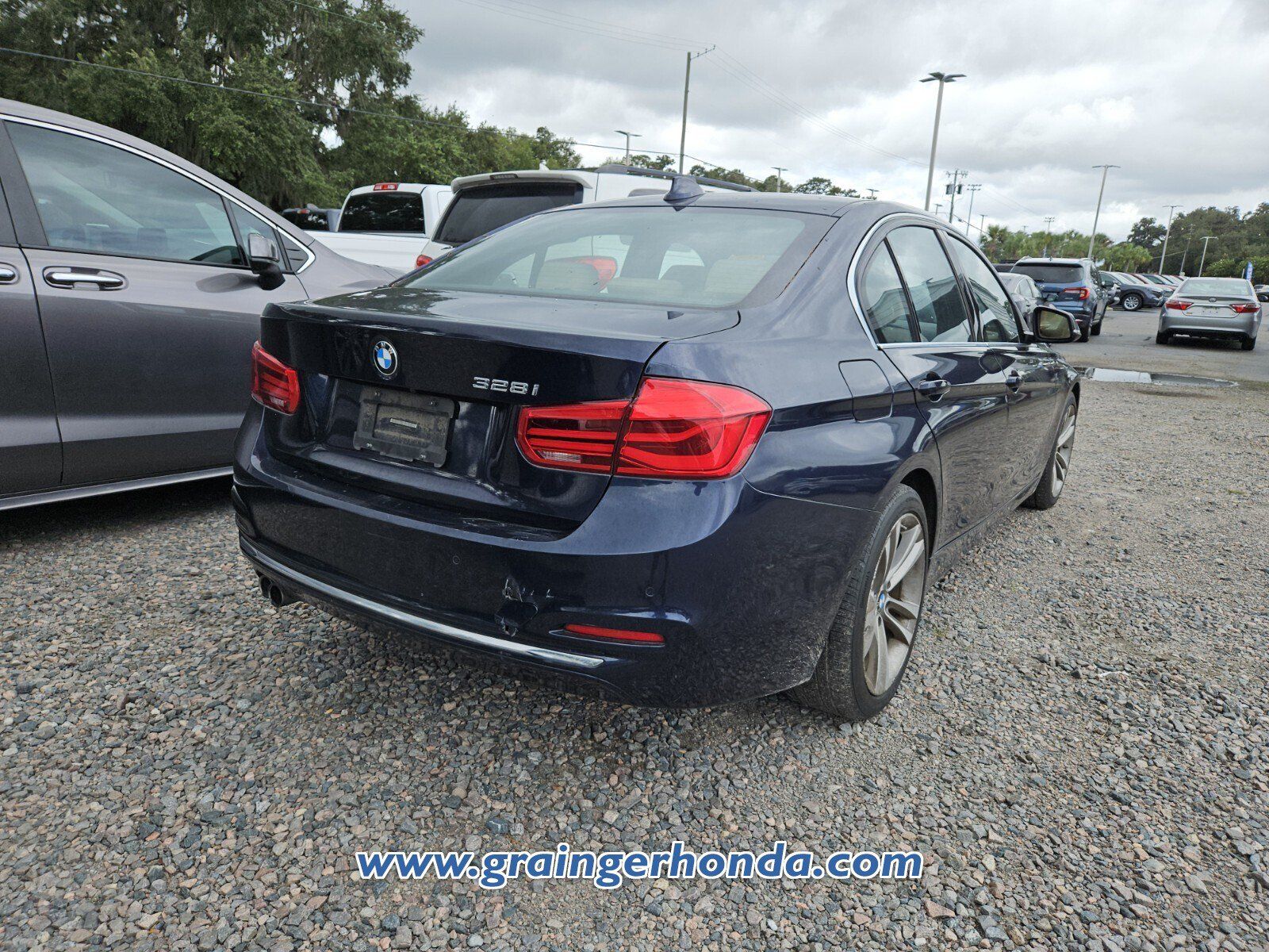 Used 2016 BMW 328i Sedan RWD image 8