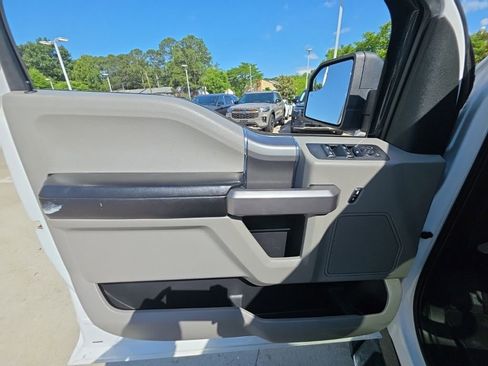 Used 2020 Ford F150 XLT w/ Equipment Group 302A Luxury AWD/4WD image 11