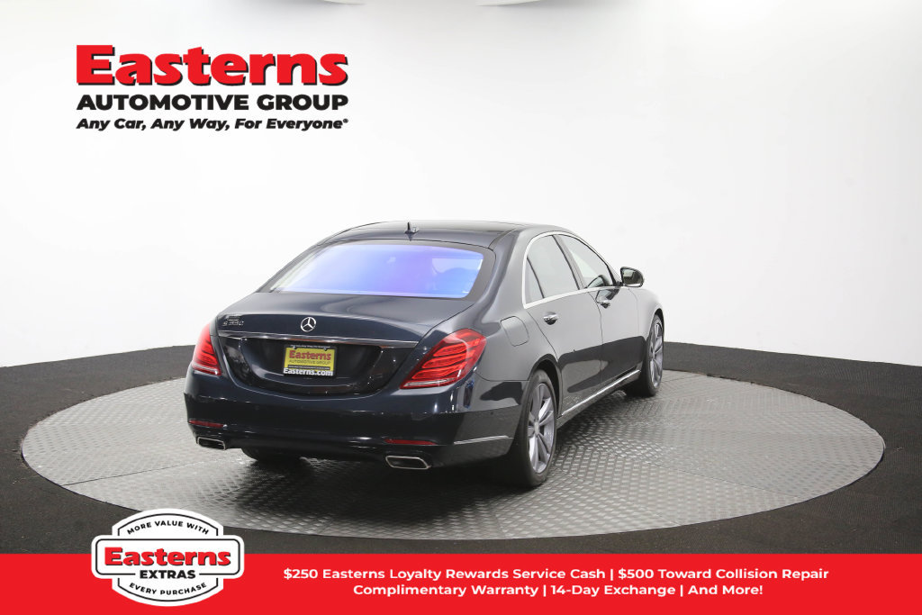 Used 2017 Mercedes-Benz S 550 4MATIC Sedan w/ Premium Package image 43