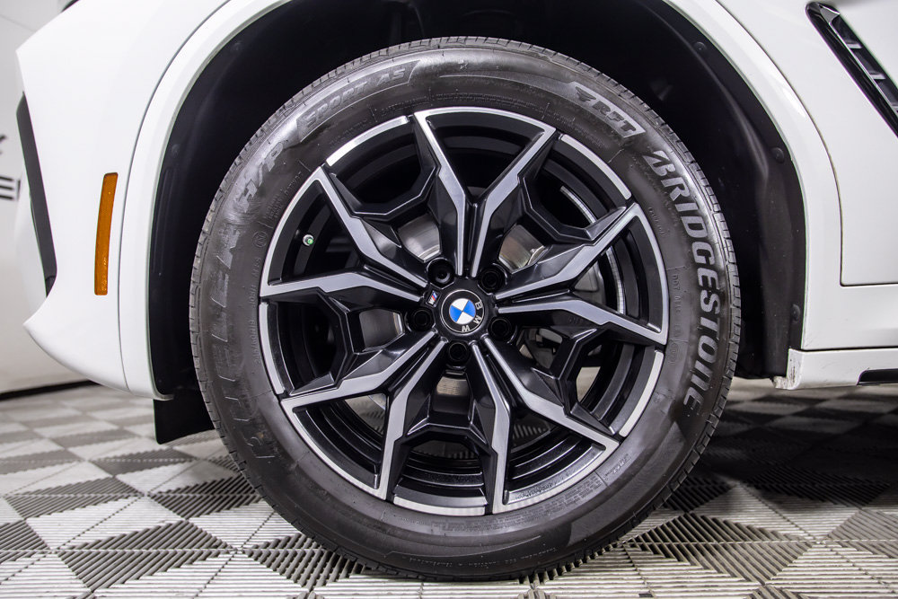 Used 2024 BMW X3 sDrive30i w/ M Sport Package RWD image 46