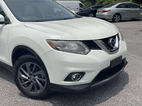 Used 2016 Nissan Rogue SL w/ SL Premium Package FWD image 9
