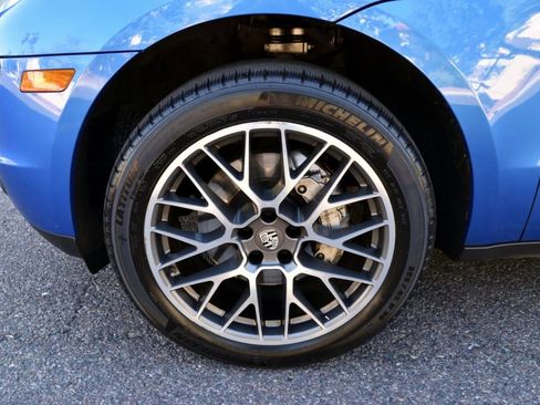 Used 2017 Porsche Macan S w/ Premium Package Plus image 27