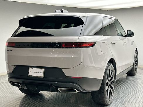 New 2026 Land Rover Range Rover Sport SE AWD/4WD image 3