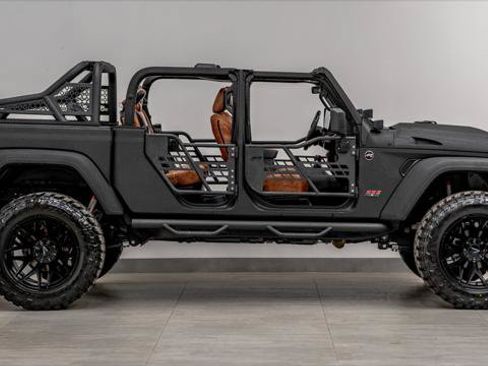 Used 2026 Jeep Gladiator Sport AWD/4WD image 14