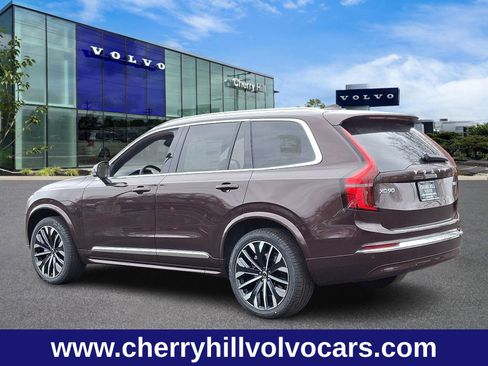 New 2025 Volvo XC90 B5 Core w/ Protection Package Premier image 4