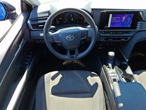 Used 2025 Toyota Camry LE FWD image 11