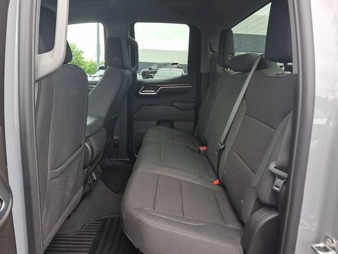 Used 2024 Chevrolet Silverado 1500 LT AWD/4WD image 11