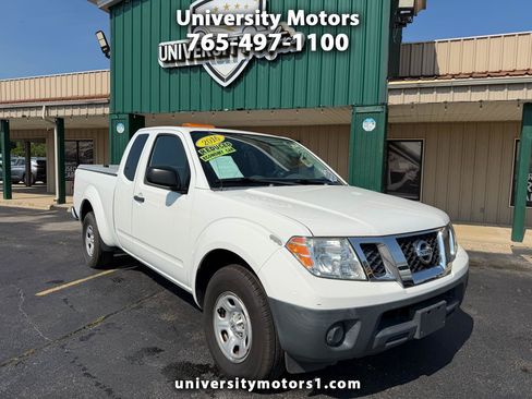 Used 2016 Nissan Frontier S RWD image 1