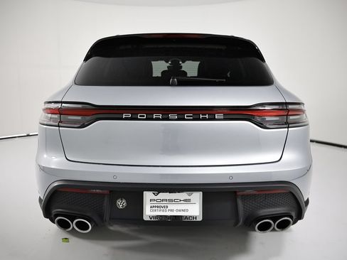 Certified 2026 Porsche Macan AWD/4WD image 6