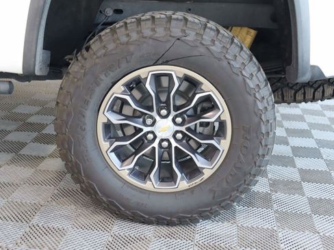 Used 2021 Chevrolet Colorado ZR2 image 17