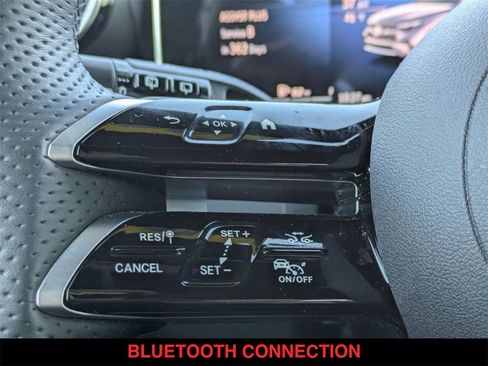 Certified 2025 Mercedes-Benz GLC 300 4MATIC image 16