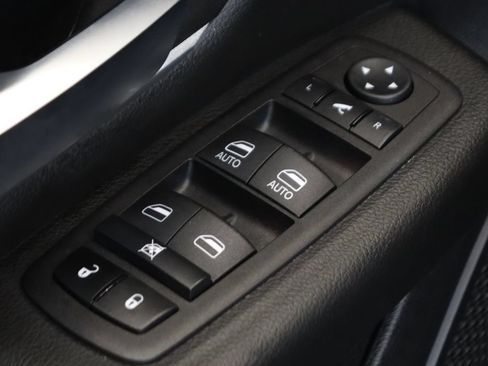 Used 2023 RAM 1500 Big Horn AWD/4WD image 19