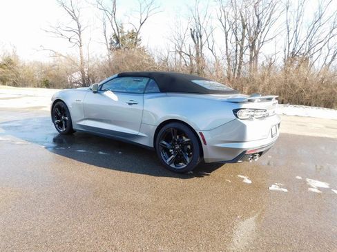 Used 2024 Chevrolet Camaro LT w/ RS Package image 5