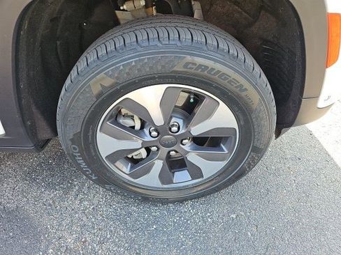 Used 2022 Jeep Grand Cherokee Limited 4xe w/ Luxury Tech Group II image 9