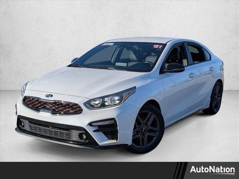 Used 2021 Kia Forte GT-Line image 1