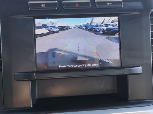 Used 2024 Ford F250 XLT image 25
