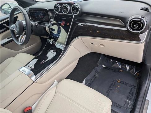Used 2026 Mercedes-Benz GLC 300 4MATIC image 22