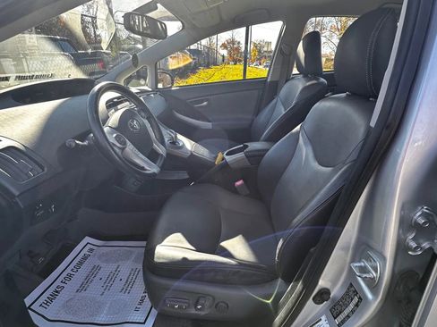 Used 2012 Toyota Prius Four image 16