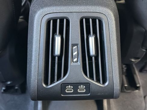 Used 2025 BMW X1 xDrive28i image 32