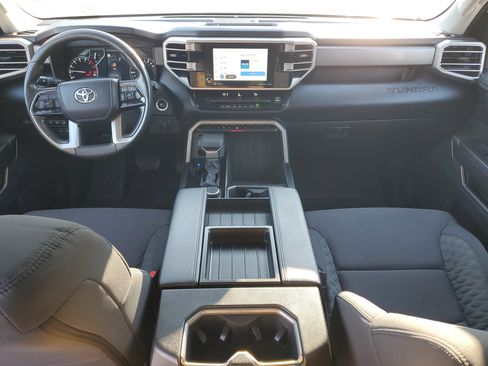 Used 2022 Toyota Tundra SR5 w/ Convenience Package image 16