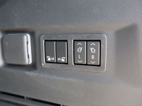 New 2026 Chevrolet Tahoe High Country AWD/4WD image 43