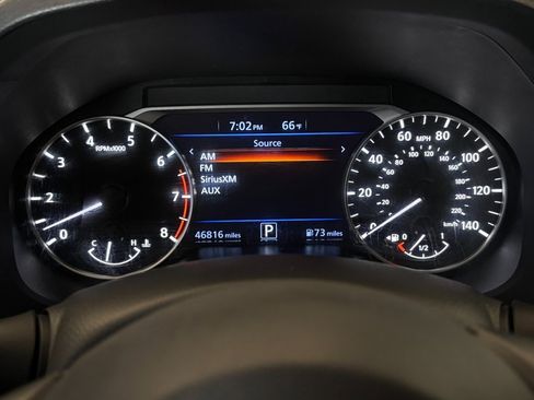 Used 2024 Nissan Altima 2.5 SV image 9