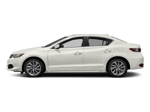 Used 2017 Acura ILX image 3