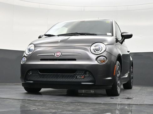 Used 2018 FIAT 500 e image 28