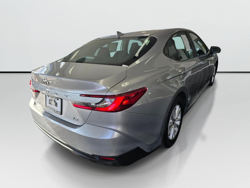 Used 2025 Toyota Camry LE w/ Convenience Package FWD image 5