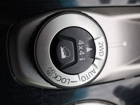 Used 2016 Nissan Pathfinder SV w/ SV Cold Weather Package image 24