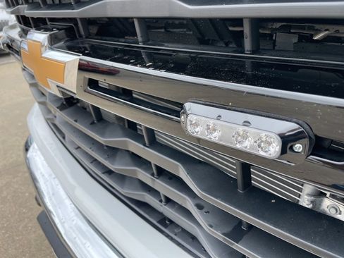 Used 2025 Chevrolet Silverado 3500 W/T w/ WT Convenience Package image 23