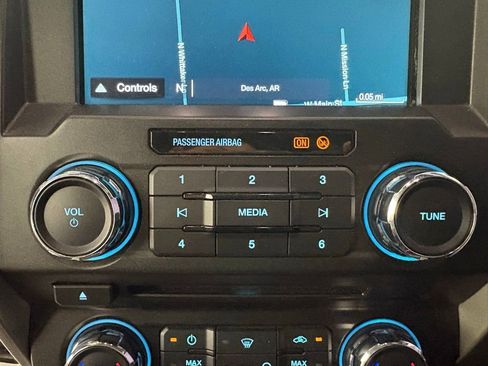 Used 2018 Ford F250 Lariat w/ Lariat Ultimate Package AWD/4WD image 34