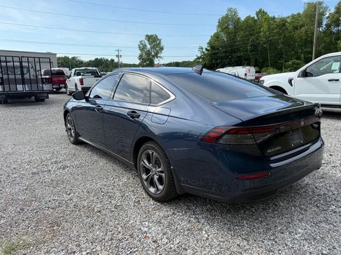 Used 2023 Honda Accord EX image 4