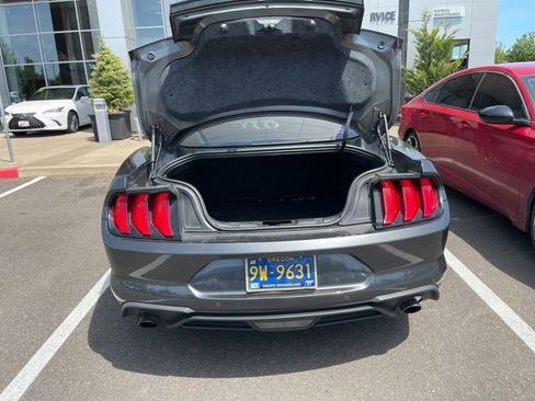 Used 2019 Ford Mustang Coupe w/ Equipment Group 101A RWD image 7