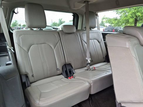 Used 2021 Ford Expedition Max Limited AWD/4WD image 37