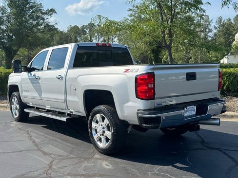 Used 2019 Chevrolet Silverado 2500 LTZ w/ Duramax Plus Package AWD/4WD image 3