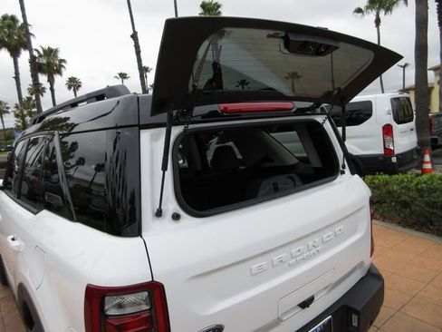 Certified 2022 Ford Bronco Sport Outer Banks w/ Tech Package AWD/4WD image 28