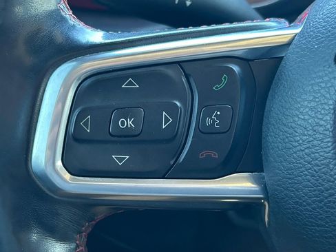 Used 2019 Jeep Wrangler Unlimited Rubicon AWD/4WD image 39