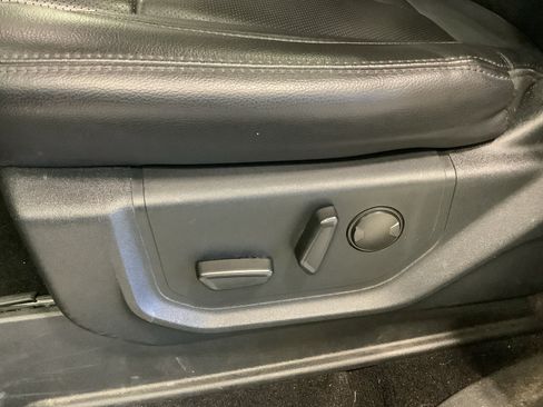 Used 2021 Ford Expedition XLT RWD image 17