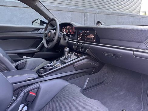 Certified 2026 Porsche 911 GT3 RWD image 19