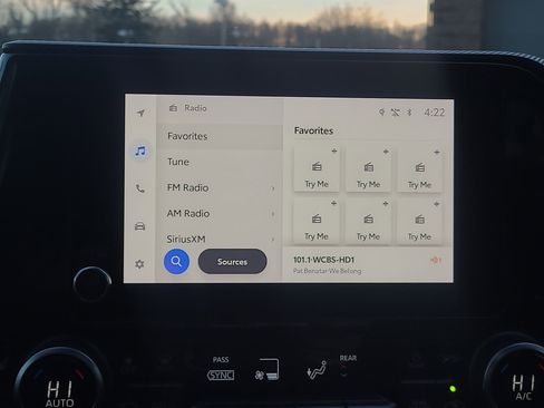 Certified 2024 Toyota Highlander XSE image 27