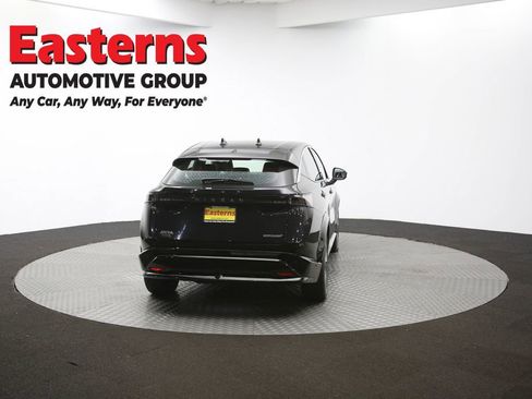 Used 2023 Nissan Ariya FWD image 39