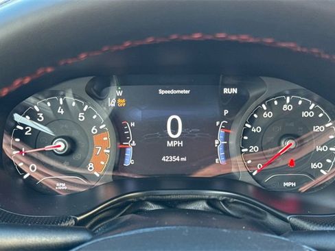 Used 2024 Jeep Compass Trailhawk image 32