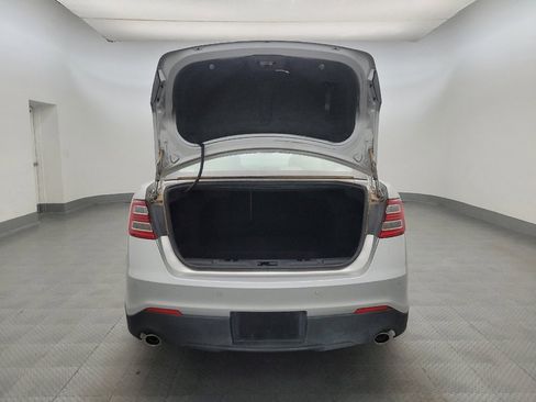 Used 2015 Ford Taurus Limited FWD image 29