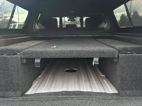 Used 2021 RAM 2500 Big Horn w/ Level B Equipment Group image 17