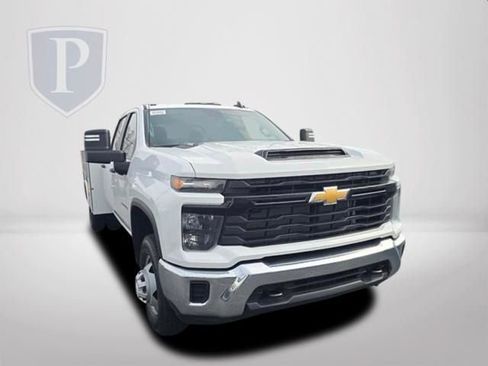 New 2025 Chevrolet Silverado 3500 W/T w/ WT Convenience Package AWD/4WD image 14