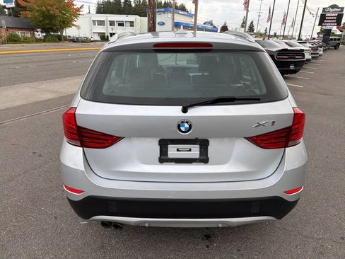 Used 2015 BMW X1 xDrive28i image 5
