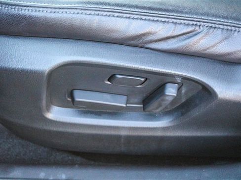 Used 2018 MAZDA CX-9 Touring w/ Touring Premium Package image 29