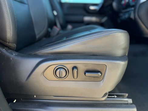 Used 2021 Chevrolet Silverado 2500 LTZ image 22