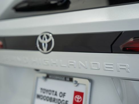 New 2026 Toyota Grand Highlander AWD image 7